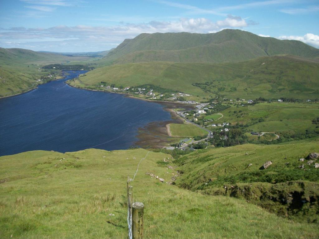 Leenane Hotel Leenaun Exterior photo